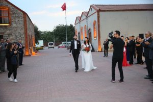 Düğün Organizasyonu Kameraman Kiralama İzmir