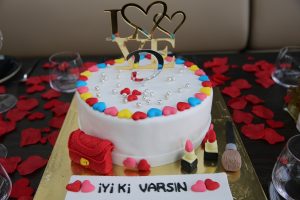 İzmir Yetişkin Bayan Doğum Günü Organizasyonu