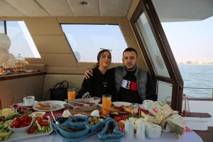 Mutluluk Teknesinde Kahvaltı Organizasyonu İzmir