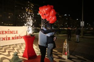 Kordon'da Evlilik Teklifi Organizasyonu İzmir