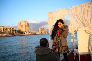Karşıyaka Yelken Kulübünde Duygusal Evlenme Teklifi Organizasyonu İzmir