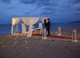 Kuşadası Kumsalda Evlilik Teklifi Organizasyonu