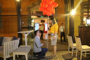 Restoranda Sürpriz Evlilik Teklifi Organizasyonu İzmir