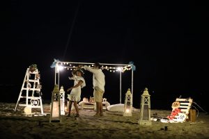 Çeşme Plajda Evlilik Teklifi Organizasyonu