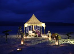 Salda Gölünde Kumsalda Evlilik Teklifi Organizasyonu