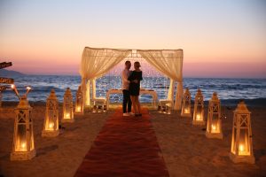 Kumsalda Evlilik Teklifi Organizasyonu Organizasyonu Gazebo Süsleme İzmir Organizasyon