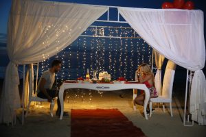 Romantik Evlenme Teklifi Organizasyonu İzmir Organizasyon