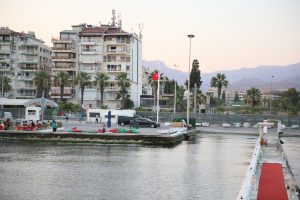 İzmir Teknede Evlenme Teklifi Organizasyonu İzmir Organizasyon