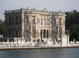 İstanbul Sarayda Evlenme Teklifi Organizasyonu