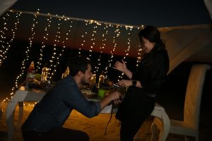 Kumsalda Romantik evlilik Teklifi Anı İzmir Organizasyon